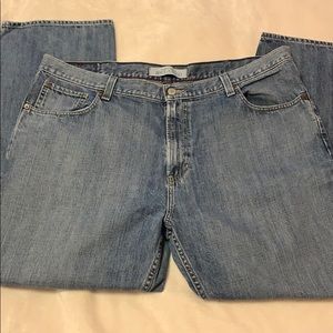 Men’s jeans.